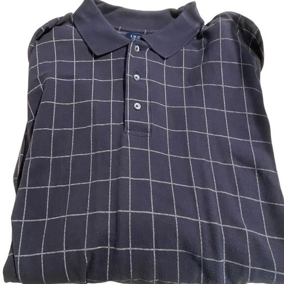 Izod size XL short  sleeved collared shirt excellent condition - Picture 1 of 1